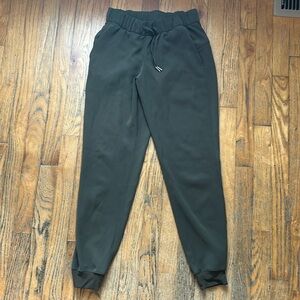 Lululemon Women’s Woven Jogger, Dark Green, Size 4
